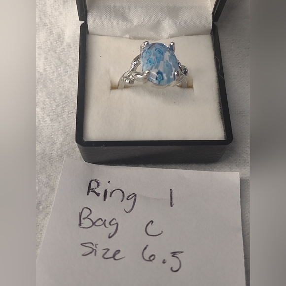 New women's blue floral size 6.5 ring - Picture 4 of 5